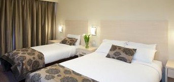 Best Western Plus Garden City Hotel - Tourism Caloundra 2