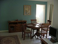 Grevillea Lodge Bed & Breakfast - Tourism Caloundra 2