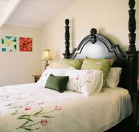 Springfield Guest Cottages - Tourism Caloundra