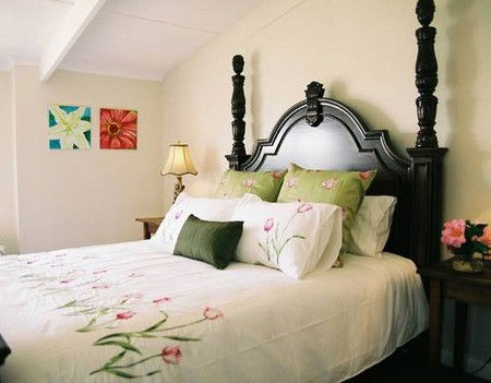 Springfield Guest Cottages - Tourism Caloundra 0