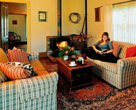 Cedar Creek Cottages - Tourism Caloundra 3