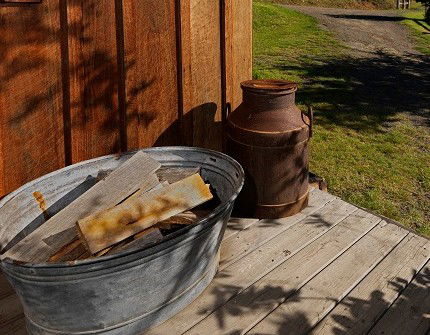Cedar Creek Cottages - Tourism Caloundra 4