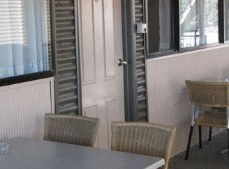 Surf Motel - Tourism Caloundra 1