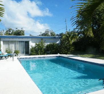 Auntie Ann's B & B - Tourism Caloundra 3