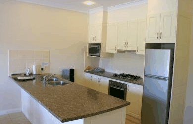 Cadman Apartments - Tourism Caloundra 3