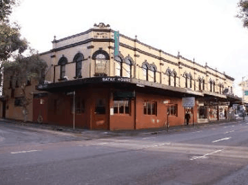 Next Goodlet Lodge - Tourism Caloundra