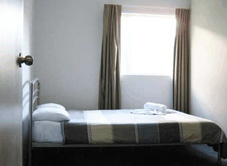 Next Big Hostel - Tourism Caloundra 3