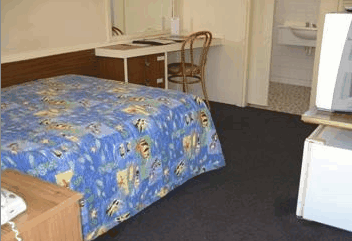 Country Motor Inn Singleton - Tourism Caloundra 1