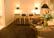 Simpsons Hotel Potts Point - Tourism Caloundra 5