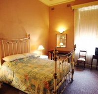 Romano's Hotel - Tourism Caloundra