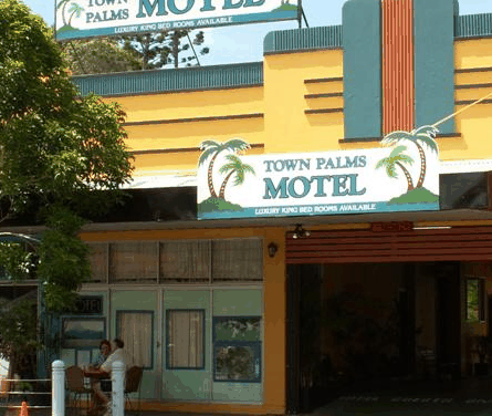 Town Palms Motel - Tourism Caloundra