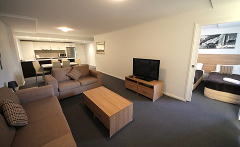 Mantra Aqua - Tourism Caloundra 1