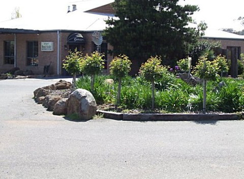 Swaggers Motor Inn, Yass - Tourism Caloundra 4