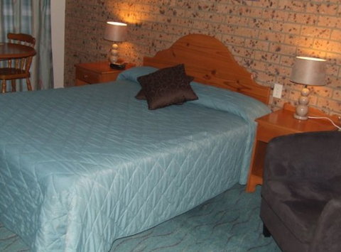 Swaggers Motor Inn, Yass - Tourism Caloundra 5