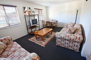 Key Lodge Motel - Tourism Caloundra 0