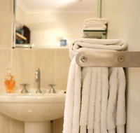 Beach House Bed  Breakfast - Tourism Caloundra