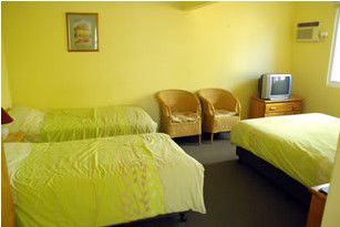 Dorchester Inn - Tourism Caloundra 4