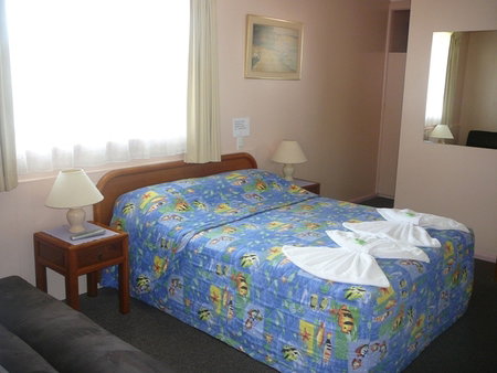 Civic Motel Grafton - Tourism Caloundra 3