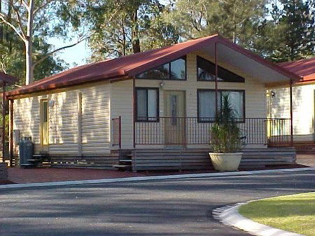 Sydney Getaway Holiday Park & Avina Van Village - Tourism Caloundra 0