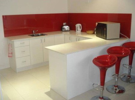 Manly Beach House - Tourism Caloundra 3