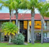 Beachfront On Lawson - Tourism Caloundra