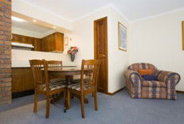 Pacific Apartments - Tourism Caloundra 2