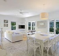Ayesha's Luxury Beach House - Tourism Caloundra