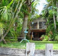 Belongil River House - Tourism Caloundra