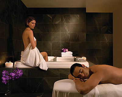 Four Seasons Hotel Sydney Spa - Tourism Caloundra 1