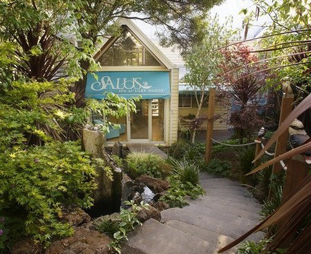 Salus Spa At The Lake House - Tourism Caloundra 1