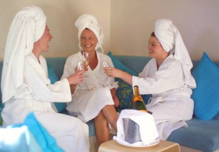 Salus Spa At The Lake House - Tourism Caloundra 3