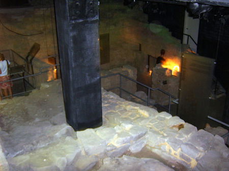 The Rocks Ghost Tours - Tourism Caloundra 2