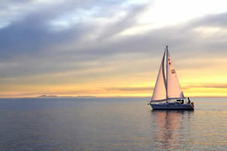 Victorian Yacht Charters - Tourism Caloundra 1