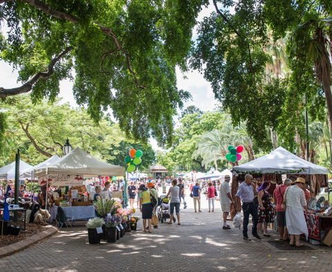 Riverside At The Gardens - Tourism Caloundra 4