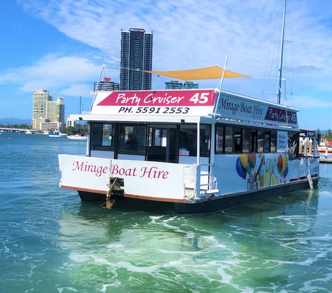 Mirage Boat Hire - Tourism Caloundra 1