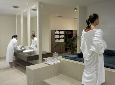 The Golden Door Spa & Health Club At Mirage Resort - Tourism Caloundra 1