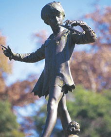 Queens Gardens - Tourism Caloundra 0