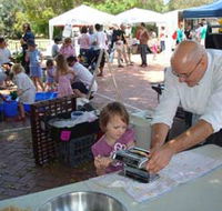 Subi Farmers Market - Tourism Caloundra