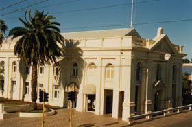 Geraldton Regional Art Gallery - Tourism Caloundra 0