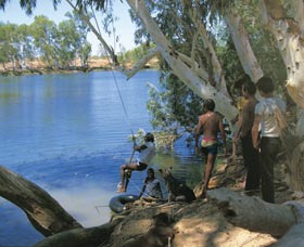 Rocky Pool - Tourism Caloundra 0
