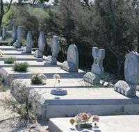 Corrigin Dog Cemetery - Tourism Caloundra