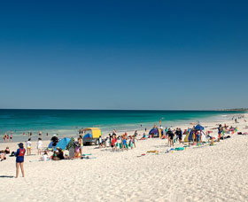 Mullaloo Beach - Tourism Caloundra 0