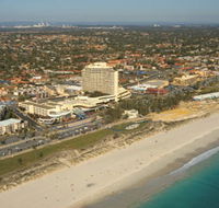 Scarborough Beach - Tourism Caloundra
