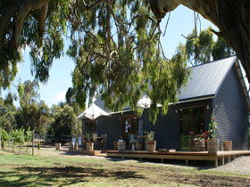 Port Elliot SA Tourism Caloundra