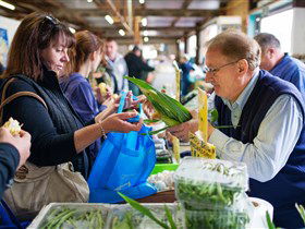 Mount Pleasant Farmers Market - Tourism Caloundra 0