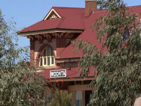 Moonta Tourist Office - Tourism Caloundra 0