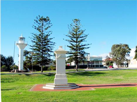 Historic Wallaroo Town Drive - Tourism Caloundra 0