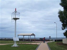 Turnbull Park, Centenary Park And Foreshore - Tourism Caloundra 0