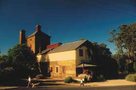Knappstein Enterprise Winery And Brewery - Tourism Caloundra 0