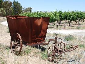 Rosenvale Wines - Tourism Caloundra 0